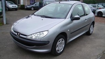 Peugeot - 206