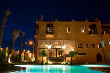 Le Temple Des Arts Hotel